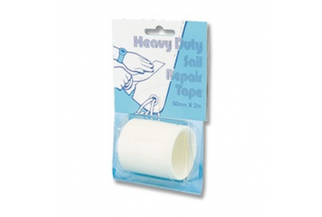 Spezielles Klebeband zur Reparatur von Segeln