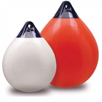 Kotflügel der Serie A von Polyform Norway